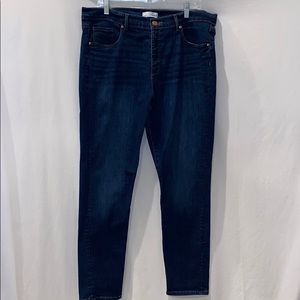 Loft Dark Denim Modern Skinny fit Jeans